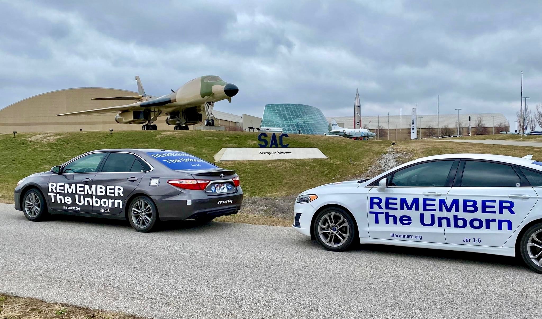 LIFERunnersDelgado Cars 