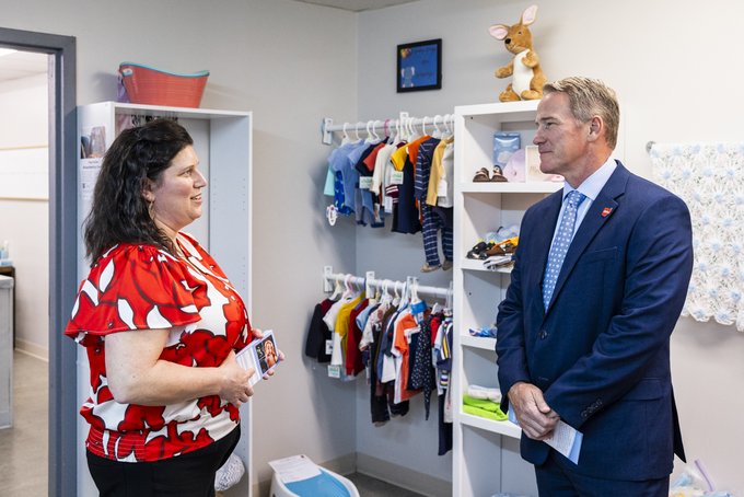 Ohio lieutenant governor honors adoption, pregnancy help