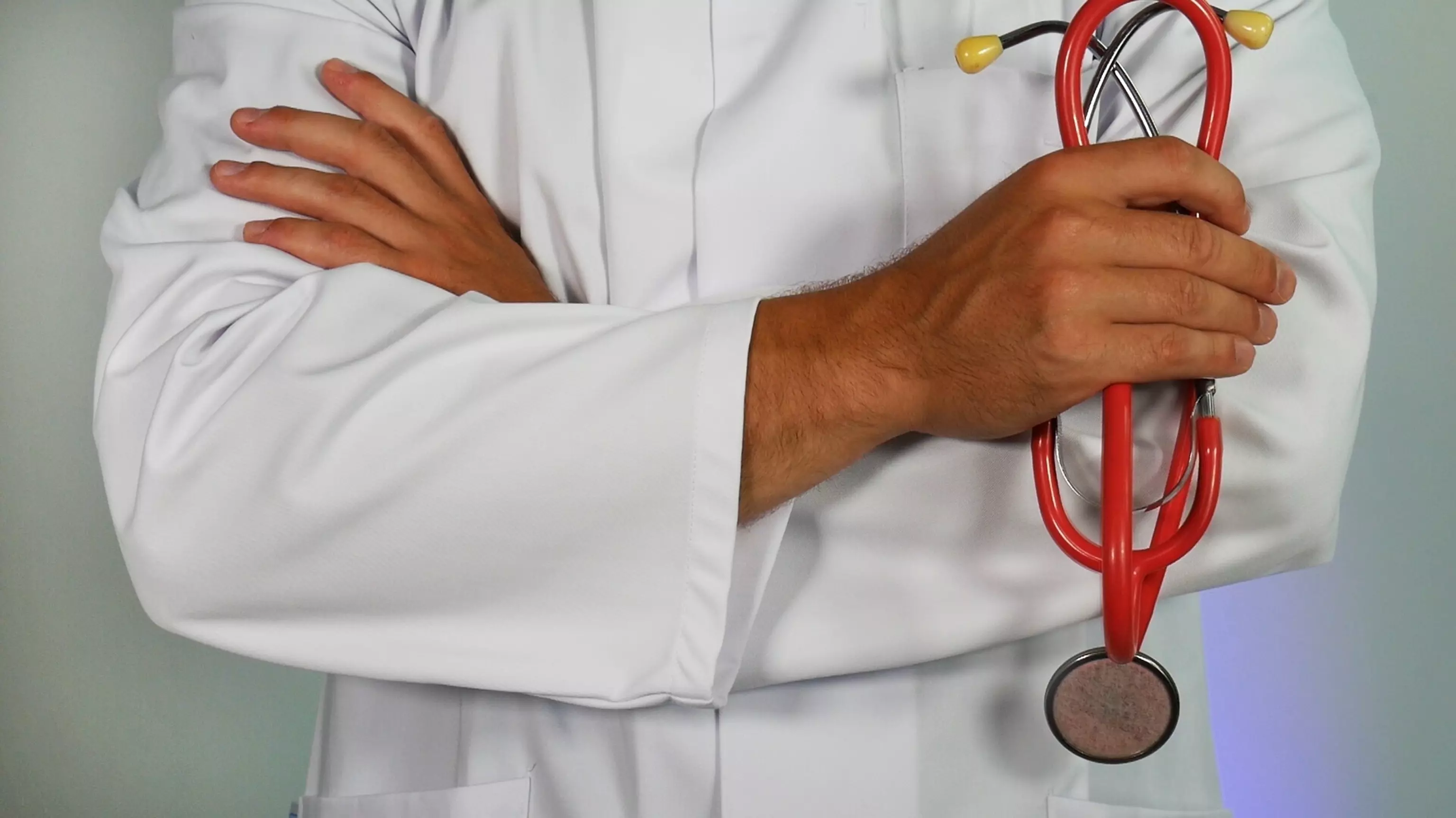 Judge strikes down Trump pro-life rule protecting doctors from being forced to do abortions