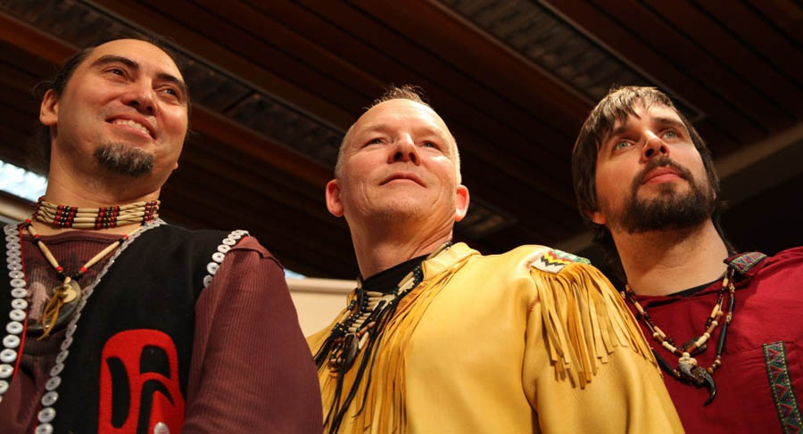 Jonathan Maracle (center) and his band, "Broken Walls."
