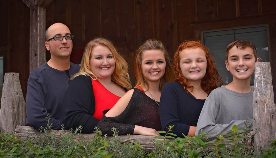 Doctor Told Mom She'd Die Unless She Aborted. 14 Years Later, She's a Mom with No Regrets